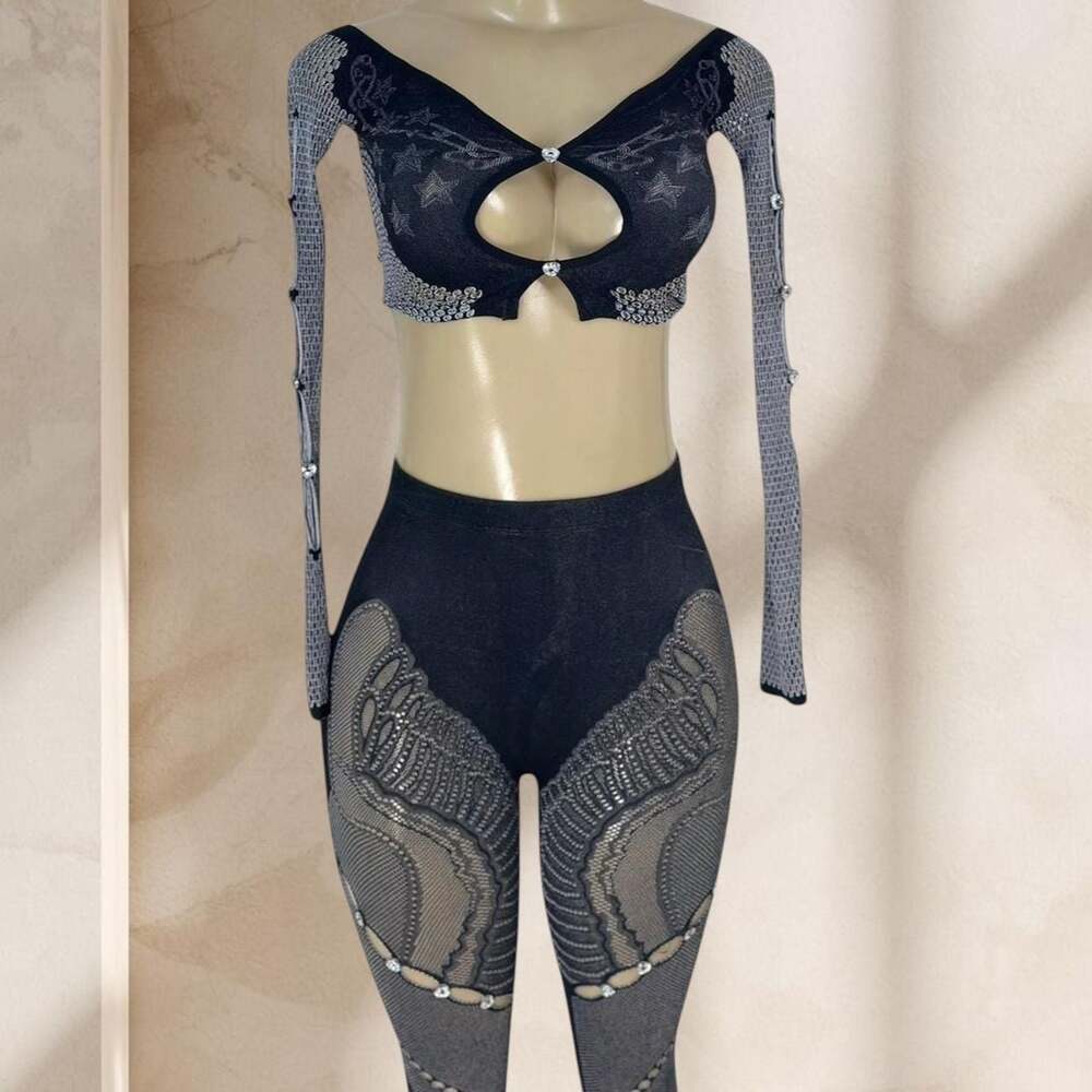 Black Two Piece Set – Long Sleeve Crop Top & High Waisted Leggings Sexy Y2K ✧